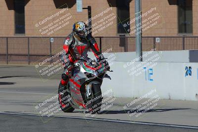 media/Nov-26-2022-Fastrack Riders (Sat) [[b001e85eef]]/Level 2/Session 1 Front Straight/